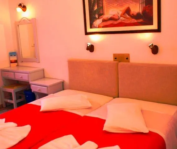 호텔 High Mill Hotel By Mr And Mrs White (Adults Only) 4*